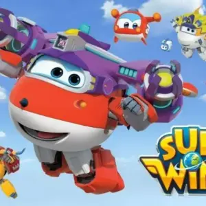 Mô tả hình ảnh về giao diện game Super Wings với đội hình máy bay robot